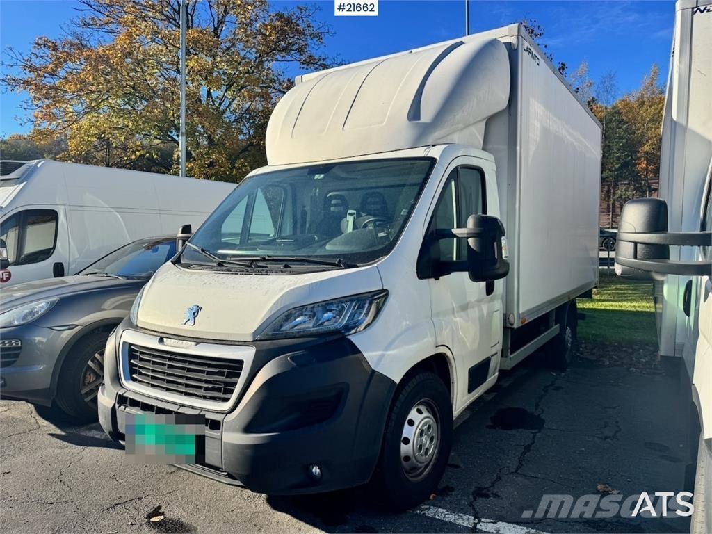 Peugeot Boxer Lieferwagen