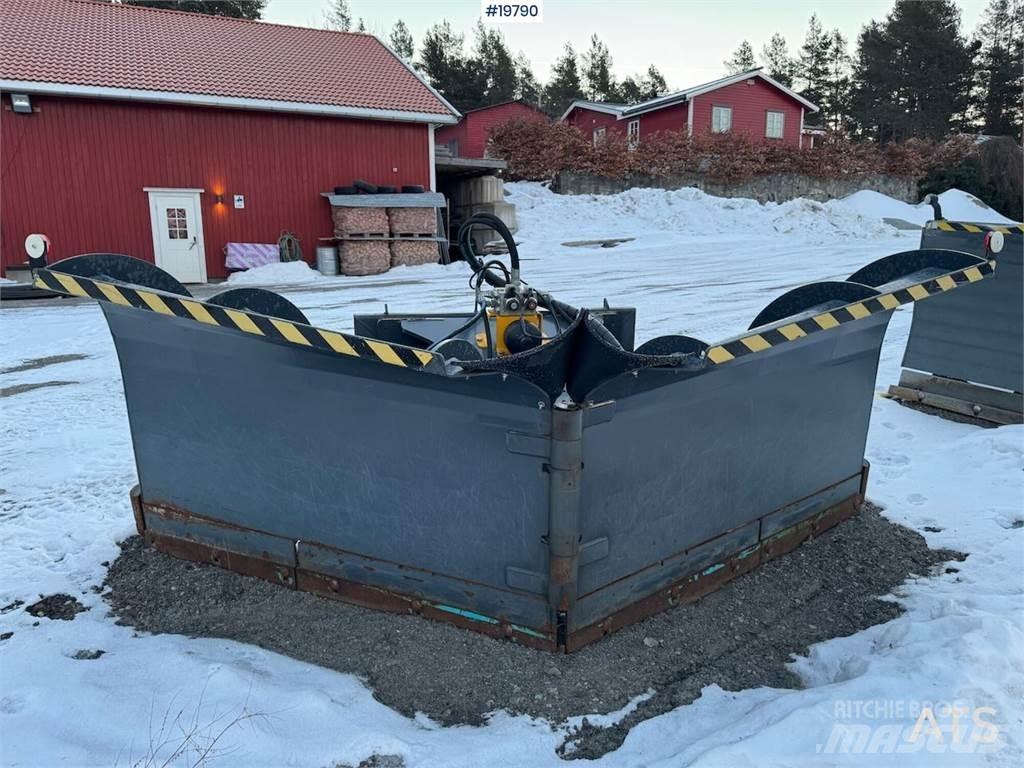 Stark NL3200 V-plow Sonstige Baumaschinen