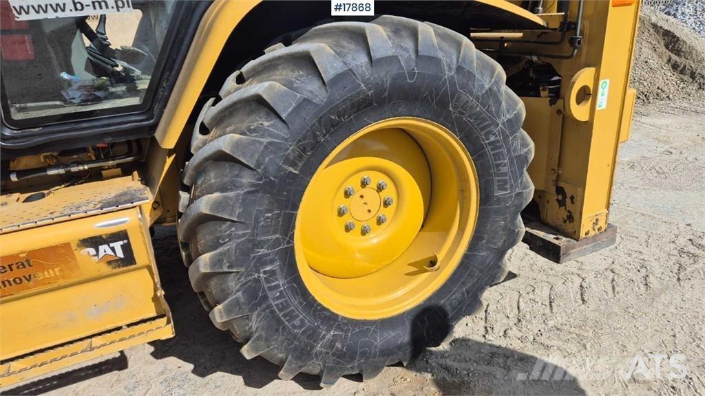 CAT 424D Baggerlader