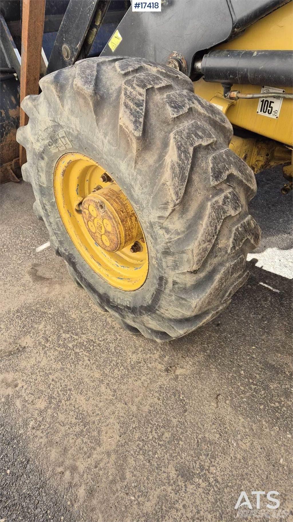 CAT 428D Baggerlader