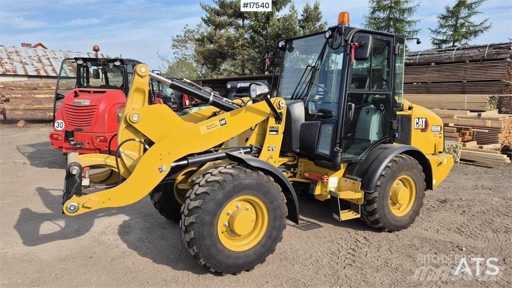 CAT 906M Radlader