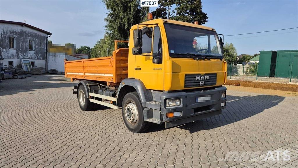 MAN 18.225 LC Kipper