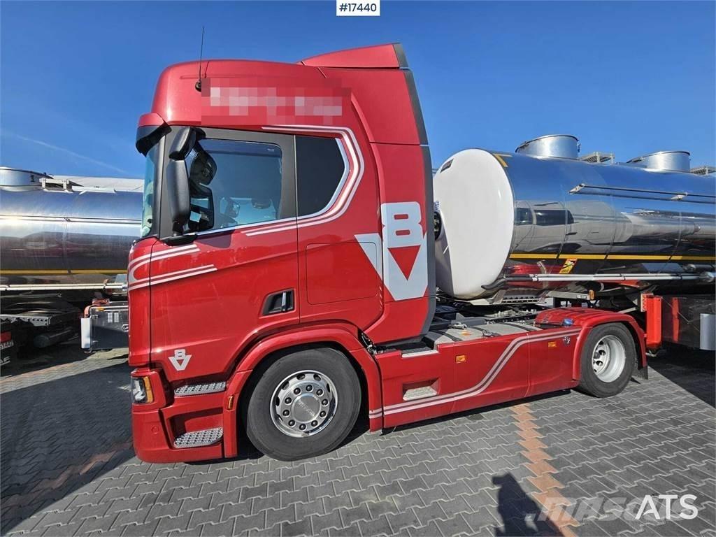 Scania R530 V8 Sattelzugmaschinen