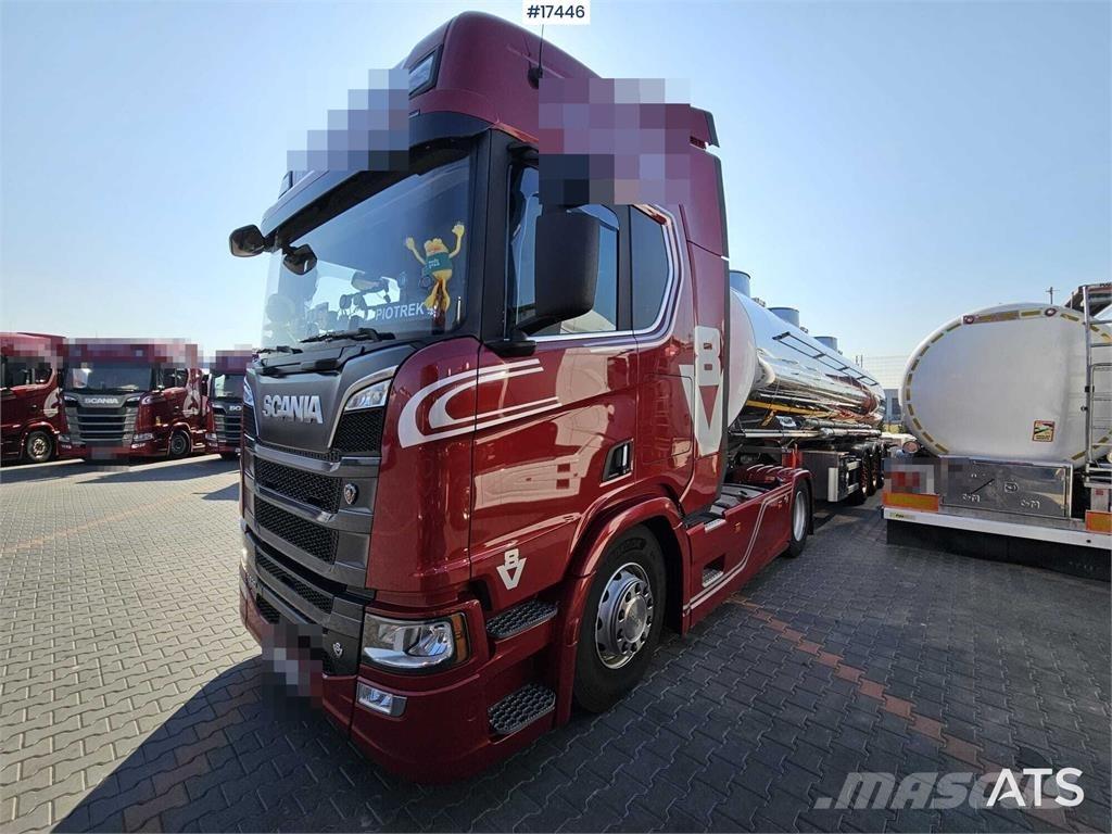 Scania R530 V8 Sattelzugmaschinen