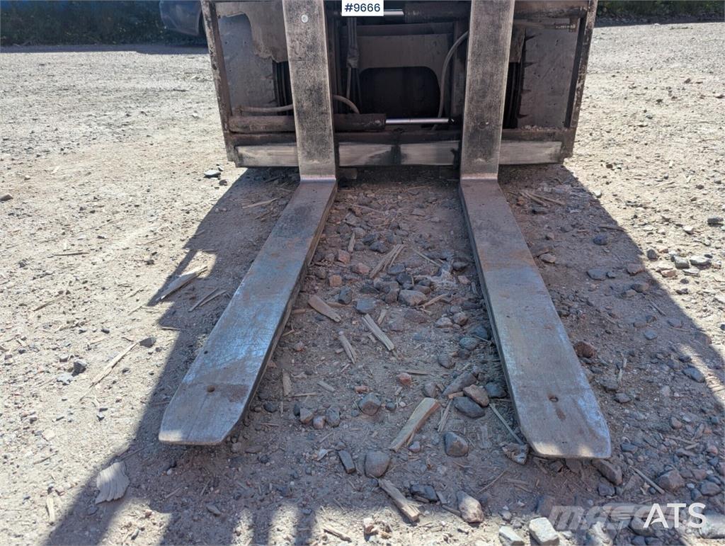 CAT DP30N Dieselstapler