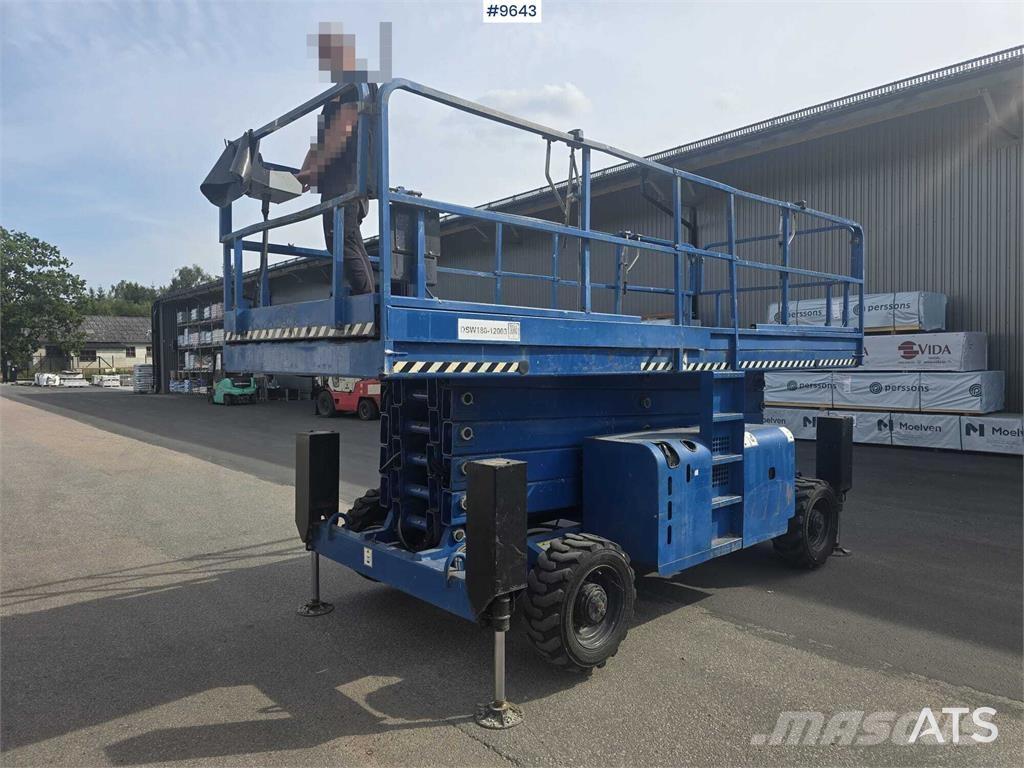 Haulotte H18SXLNT Scheren-Arbeitsbühnen