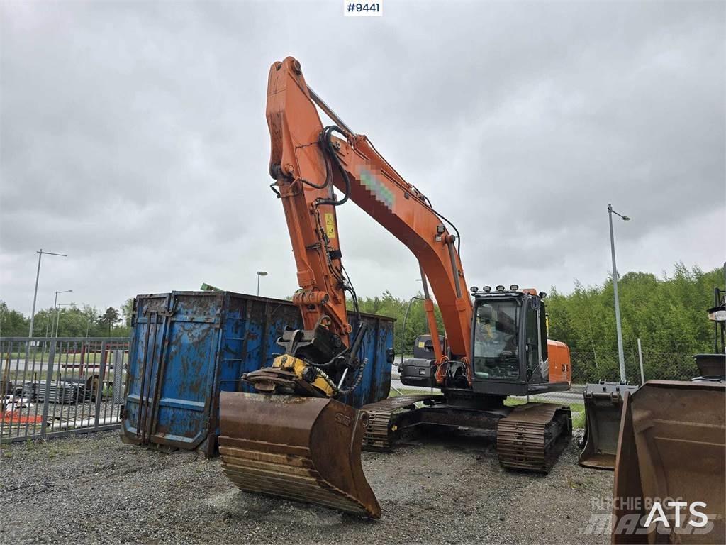 Hitachi ZX 250 LC-3 Raupenbagger