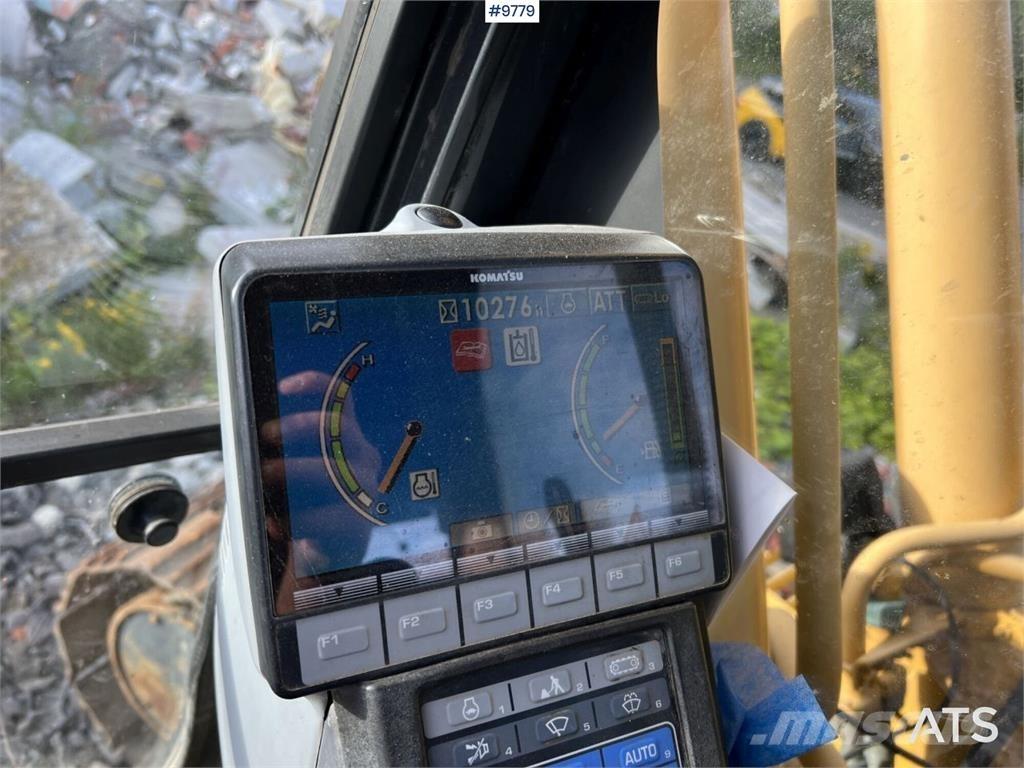 Komatsu PC210LC-8 Raupenbagger