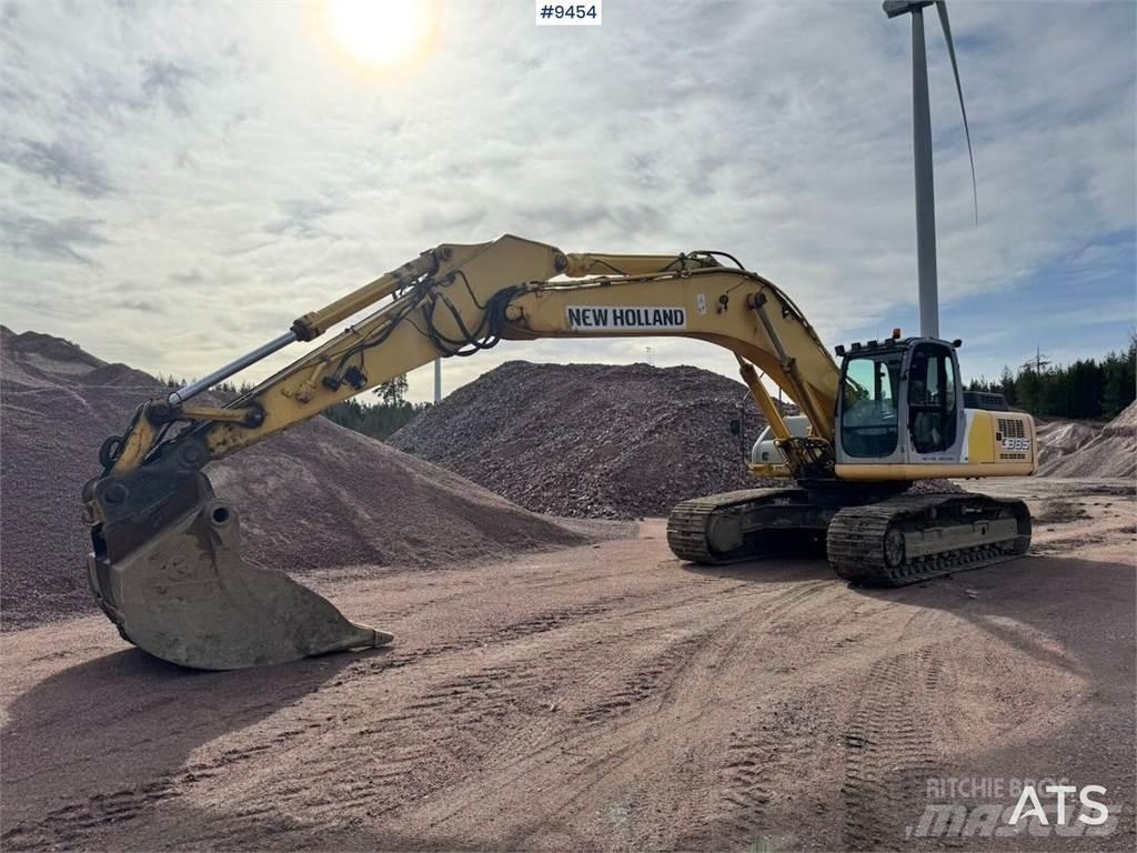 New Holland E385 Raupenbagger