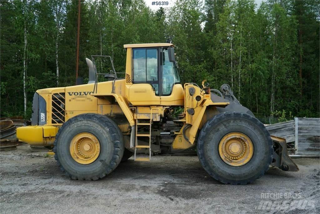 Volvo L220F Raddozer