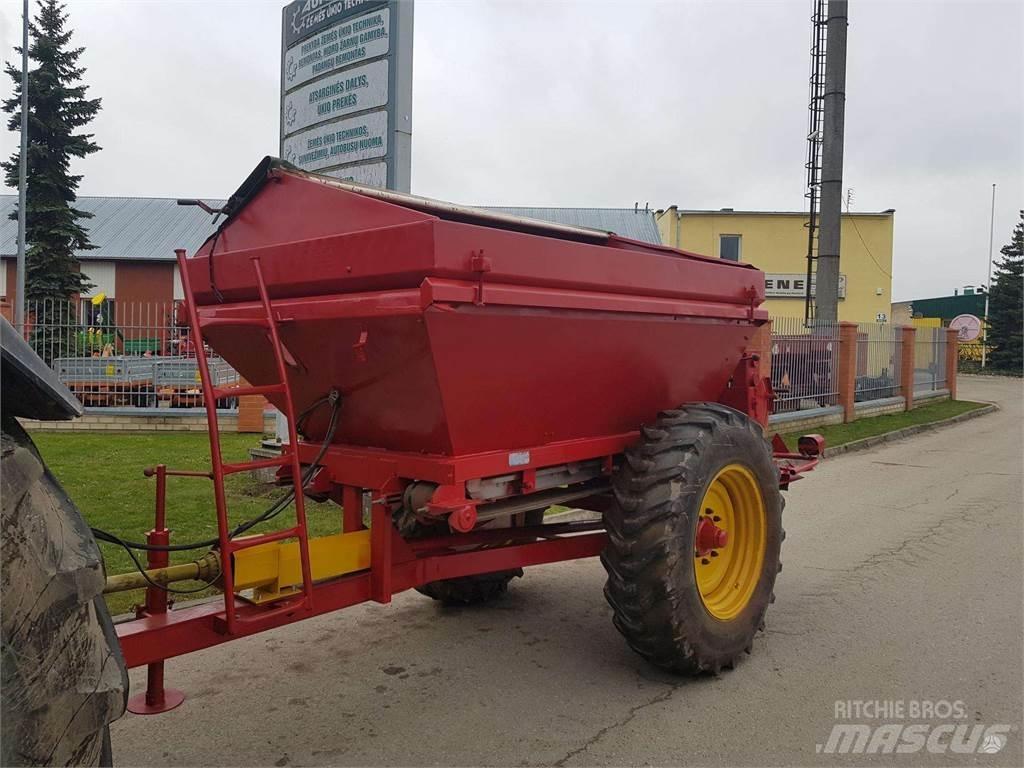 Bredal B-4 Mineraldüngerstreuer
