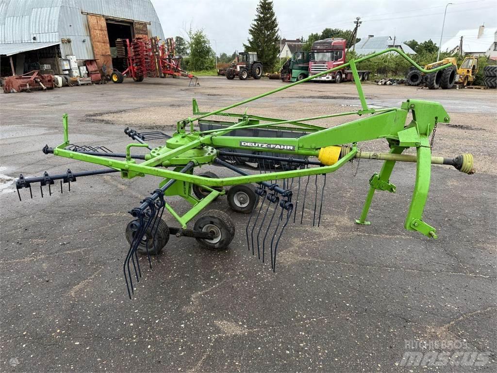 Deutz-Fahr 300 Futtermischwagen