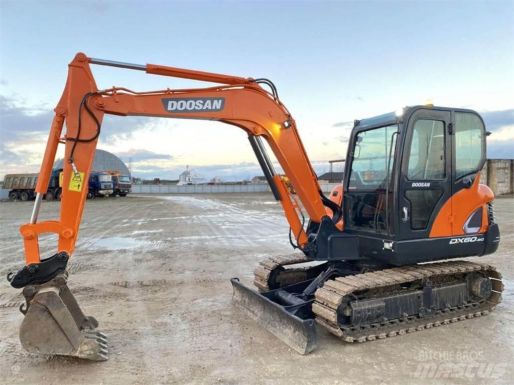 Doosan DX 60 C Minibagger < 7t