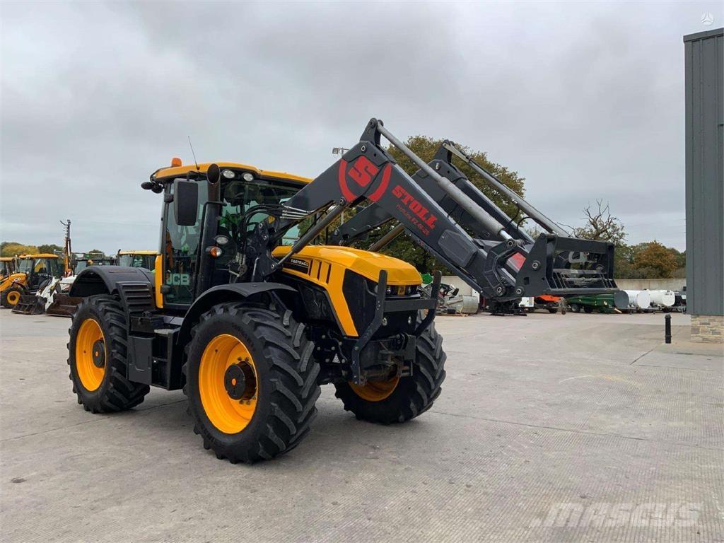 JCB Fastrac 4220 Traktoren