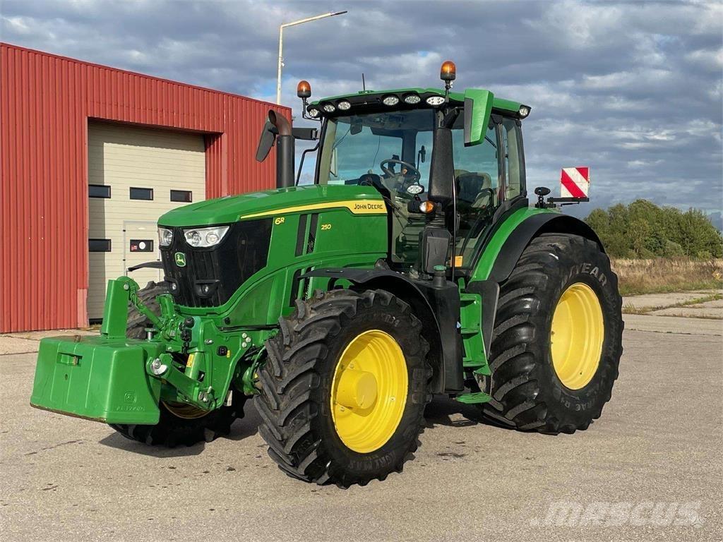 John Deere 6R 250 Traktoren