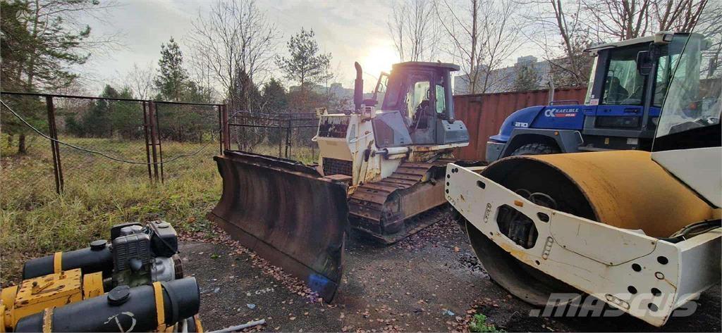 Komatsu D61PX-12 Bulldozer
