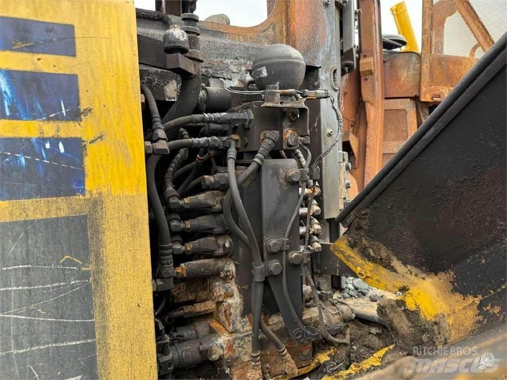 Komatsu D65WX-18 Bulldozer