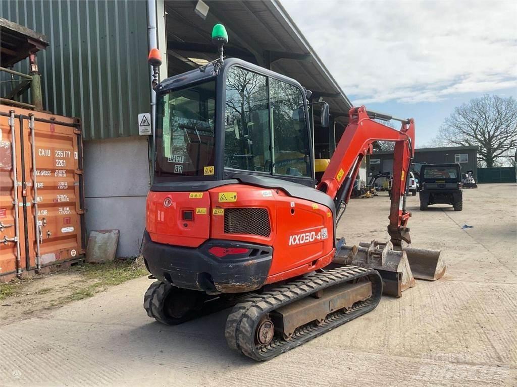 Kubota KX030-4 Minibagger < 7t