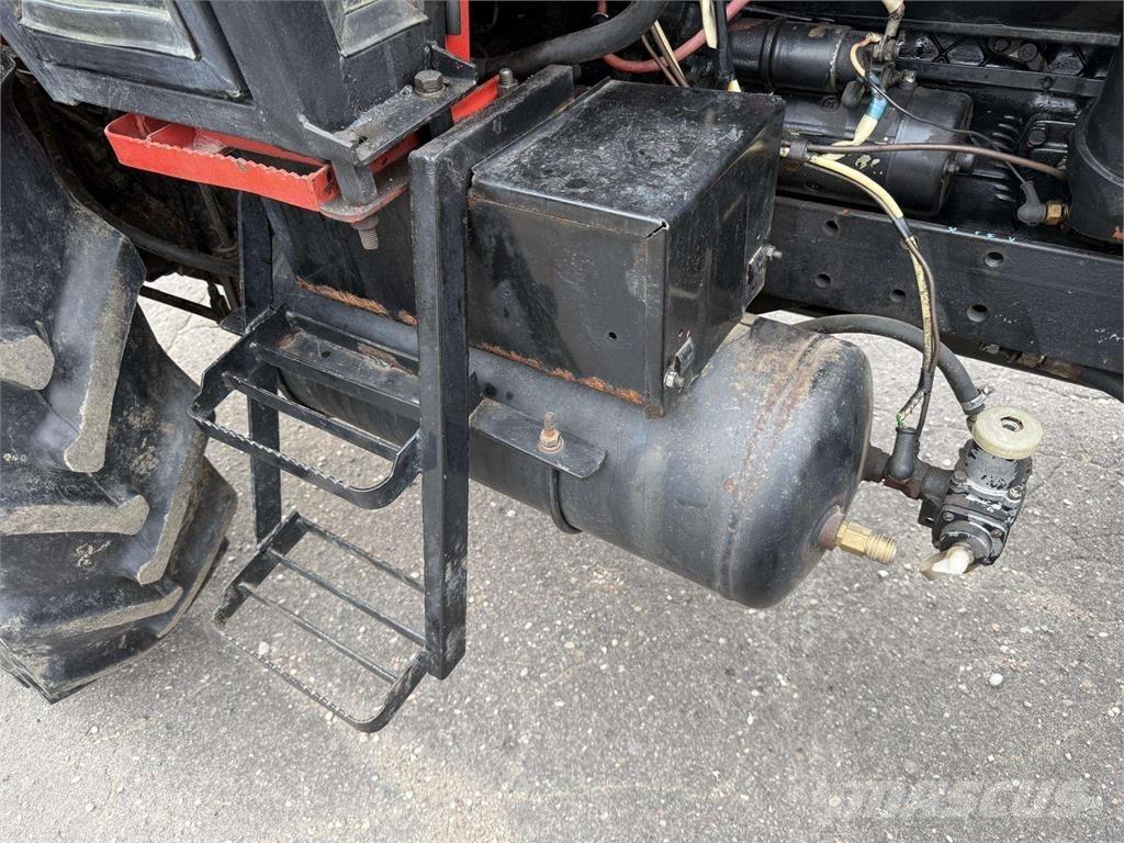 LTZ 55A Traktoren
