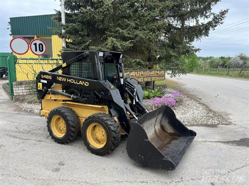 New Holland LX485 Minilader