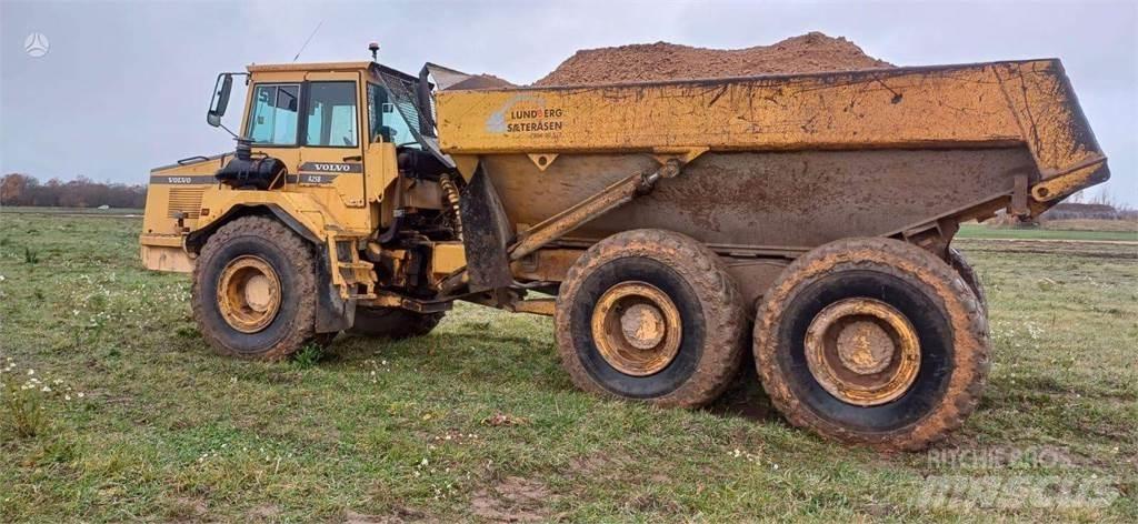 Volvo A25C Dumper - Knickgelenk