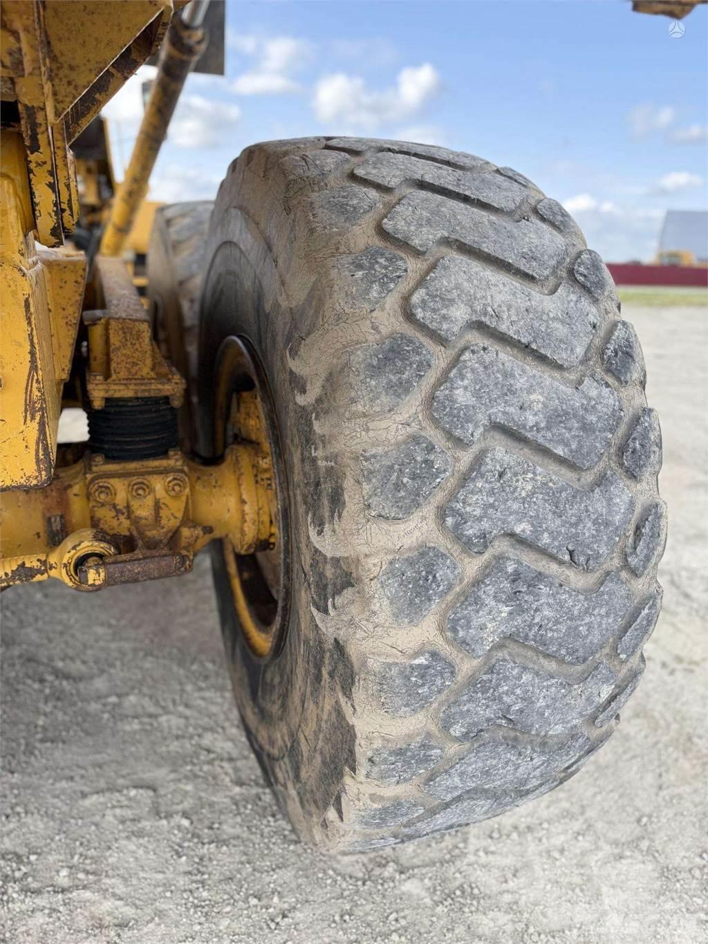Volvo A25C Dumper - Knickgelenk