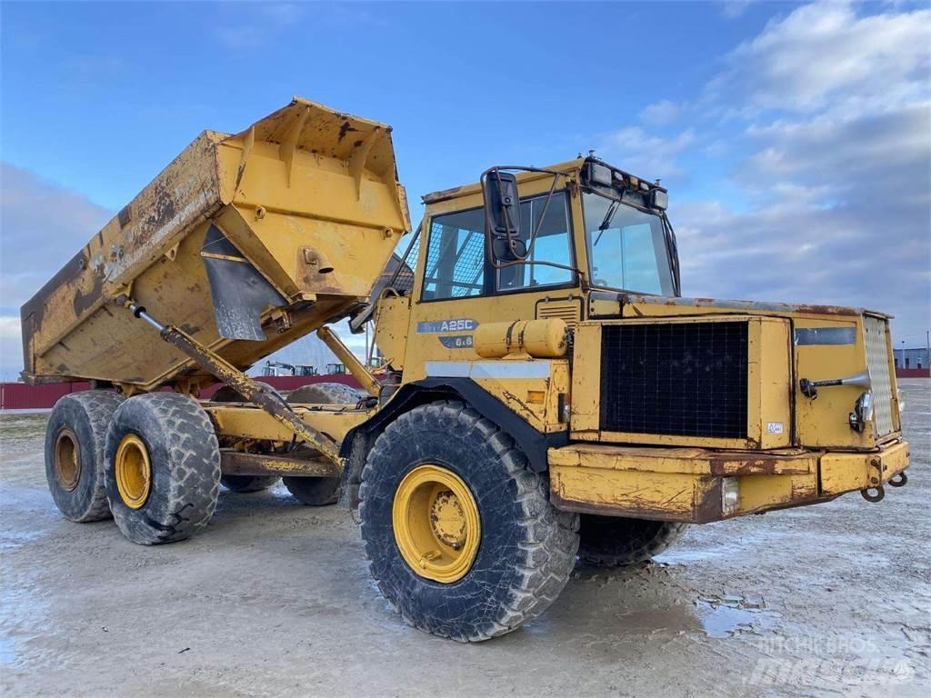 Volvo A25C , Nr.4 Dumper - Knickgelenk
