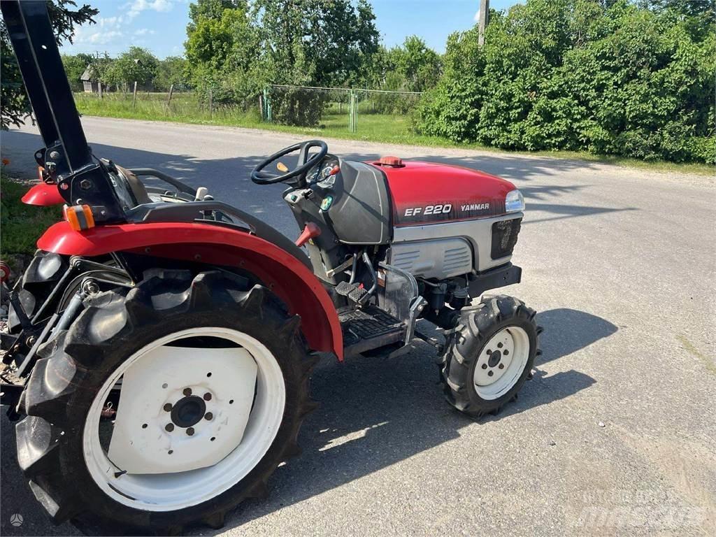 Yanmar EF 220 Traktoren