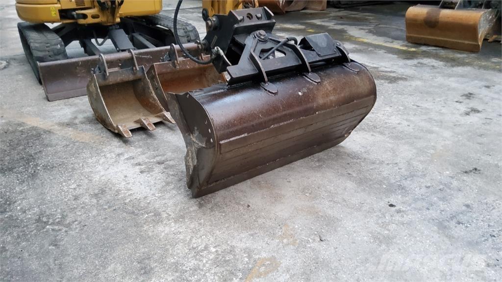 CAT 303.5E CR Minibagger < 7t