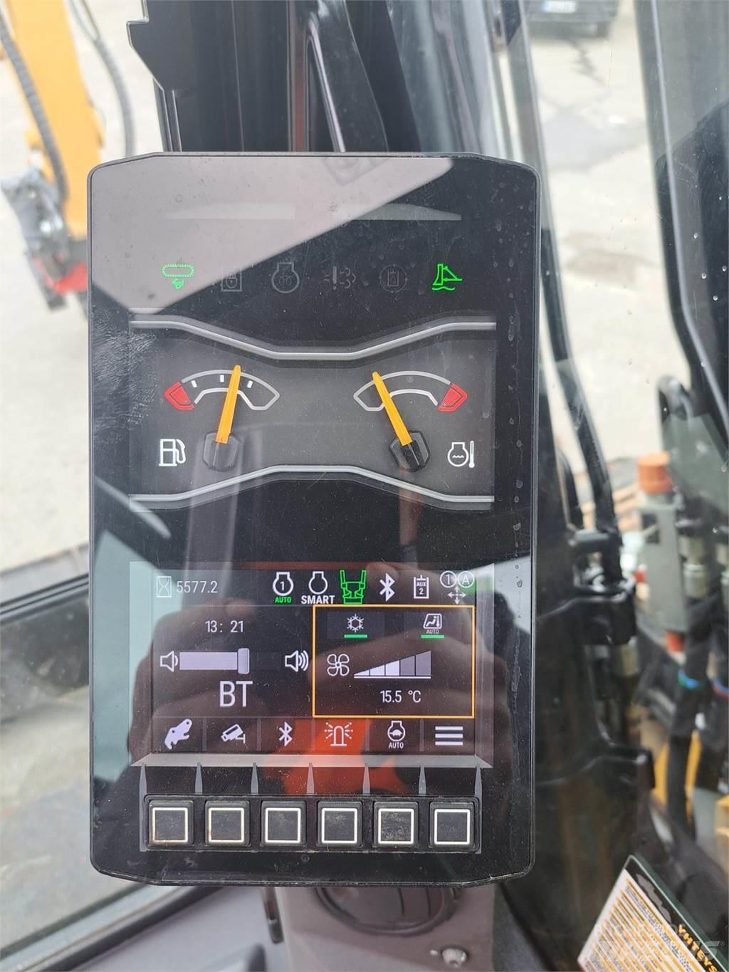 CAT 310 Minibagger < 7t