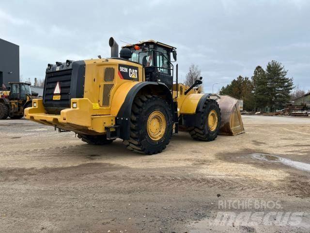 CAT 982M Radlader