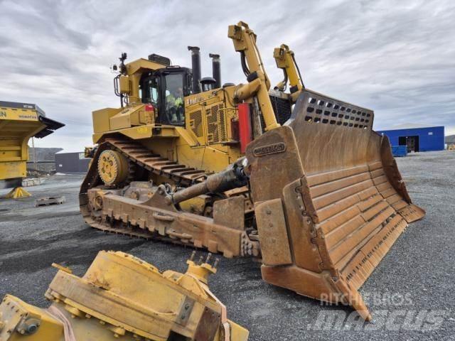 CAT D11T Bulldozer