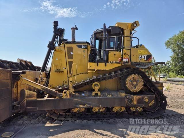 CAT D9T Bulldozer