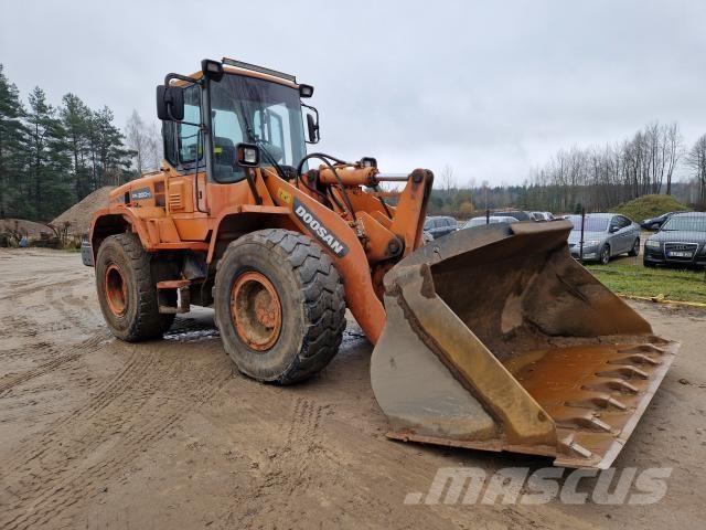 Doosan DL200 Radlader