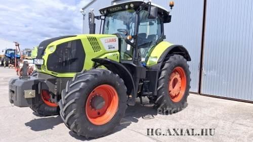 CLAAS Axion 830 Traktoren
