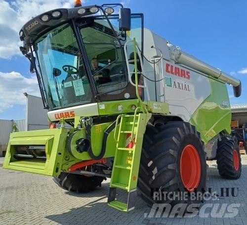CLAAS Tucano 440 Mähdrescher
