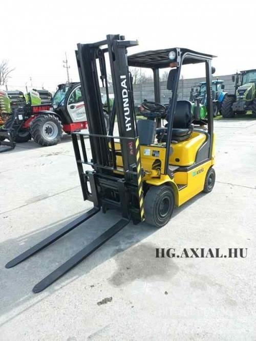 Hyundai 15L-7M Sonstige Landmaschinen