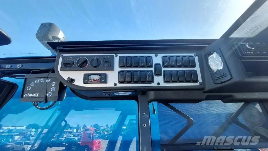 Demag AC220-5 All-Terrain-Krane