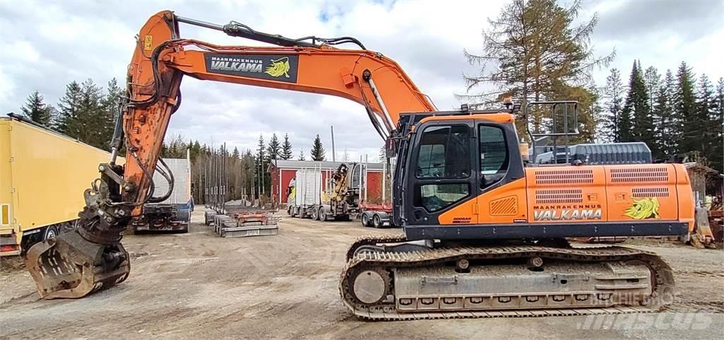 Doosan DX300 LC-7 Raupenbagger