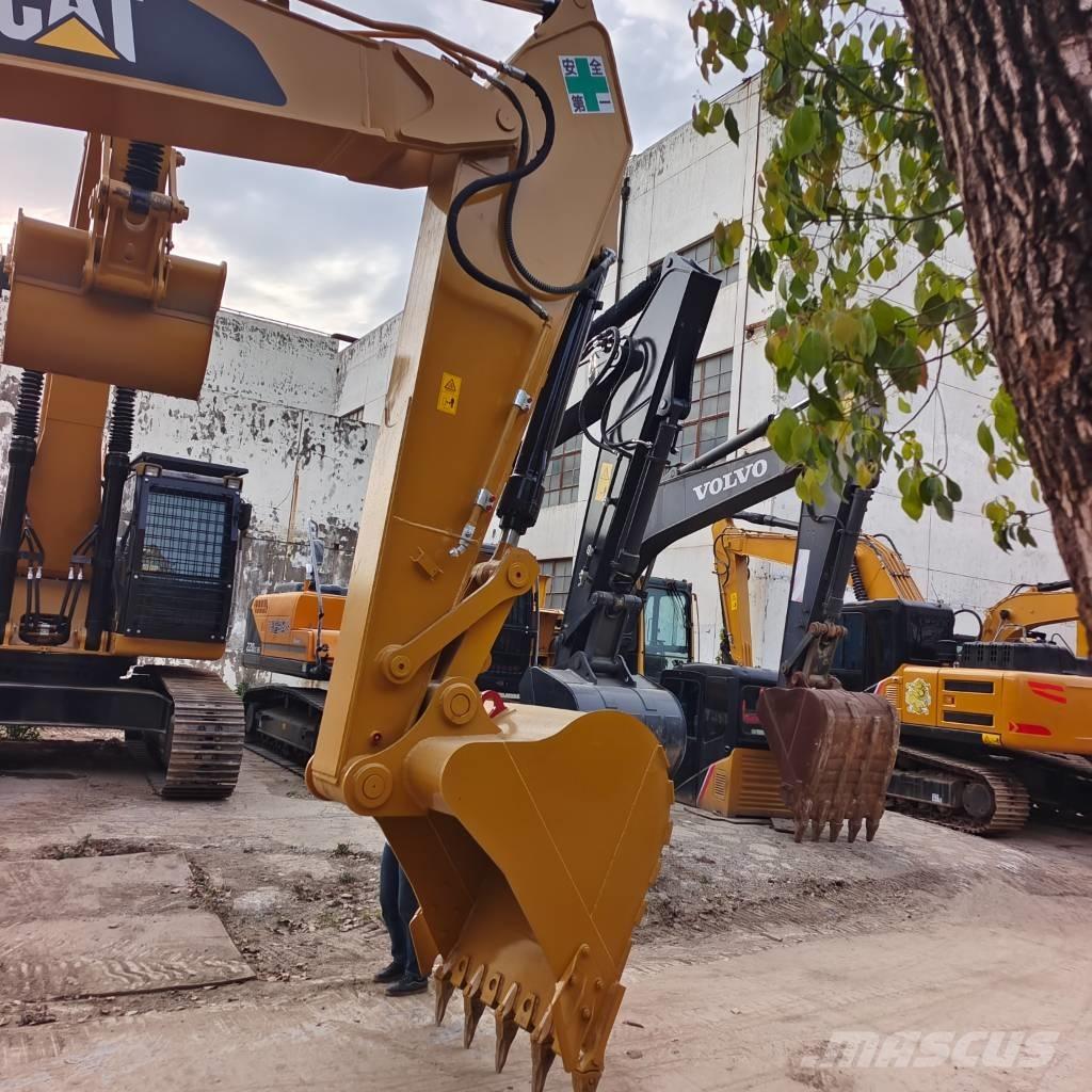 CAT 324 D2L Raupenbagger