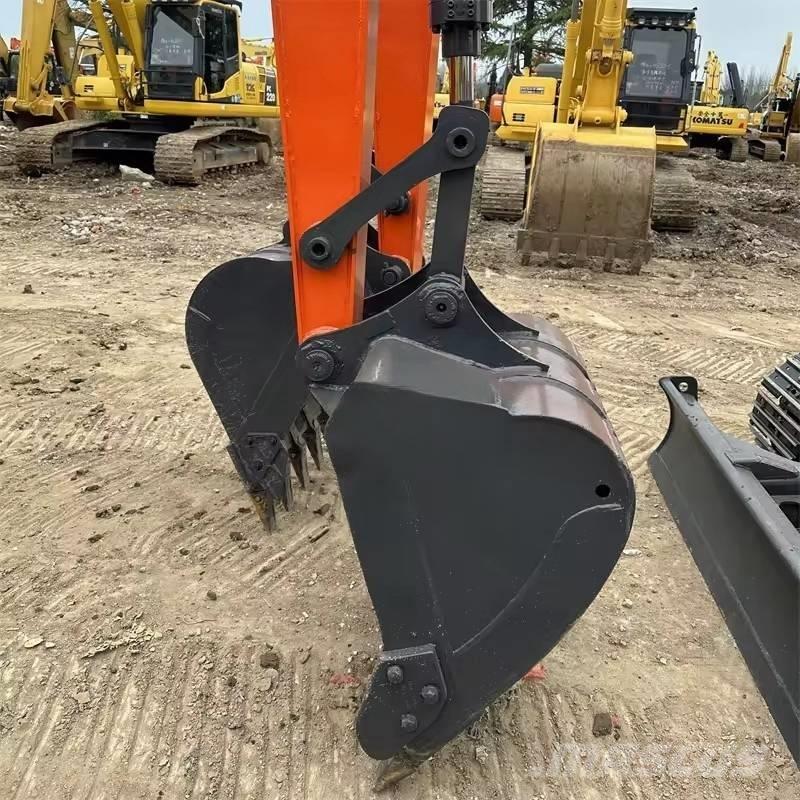 Doosan DX 80 Midibagger  7t - 12t