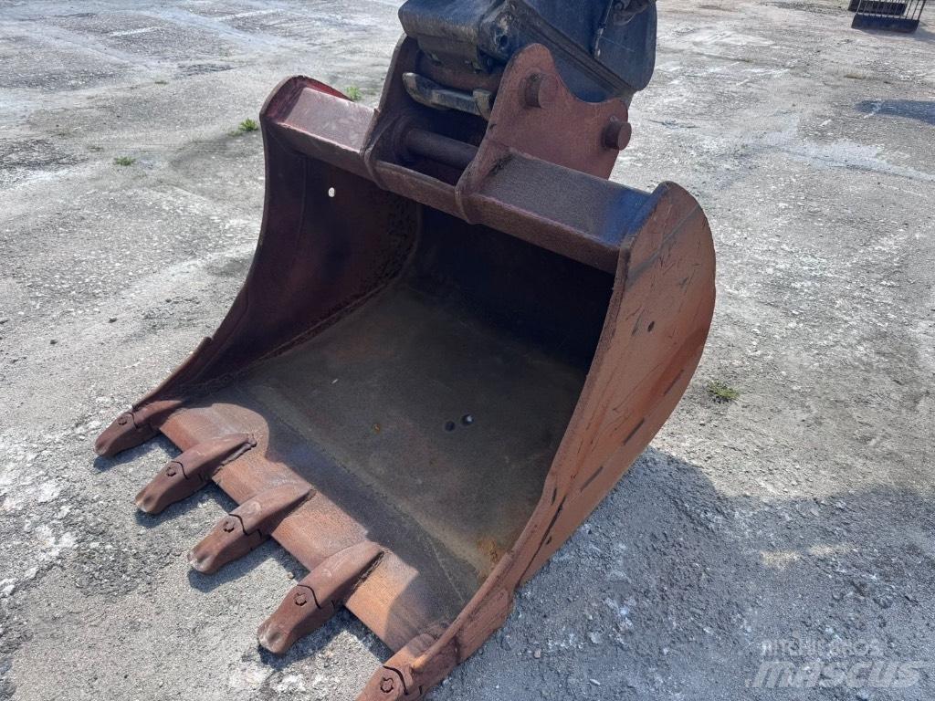 JCB JS 210 LC Raupenbagger