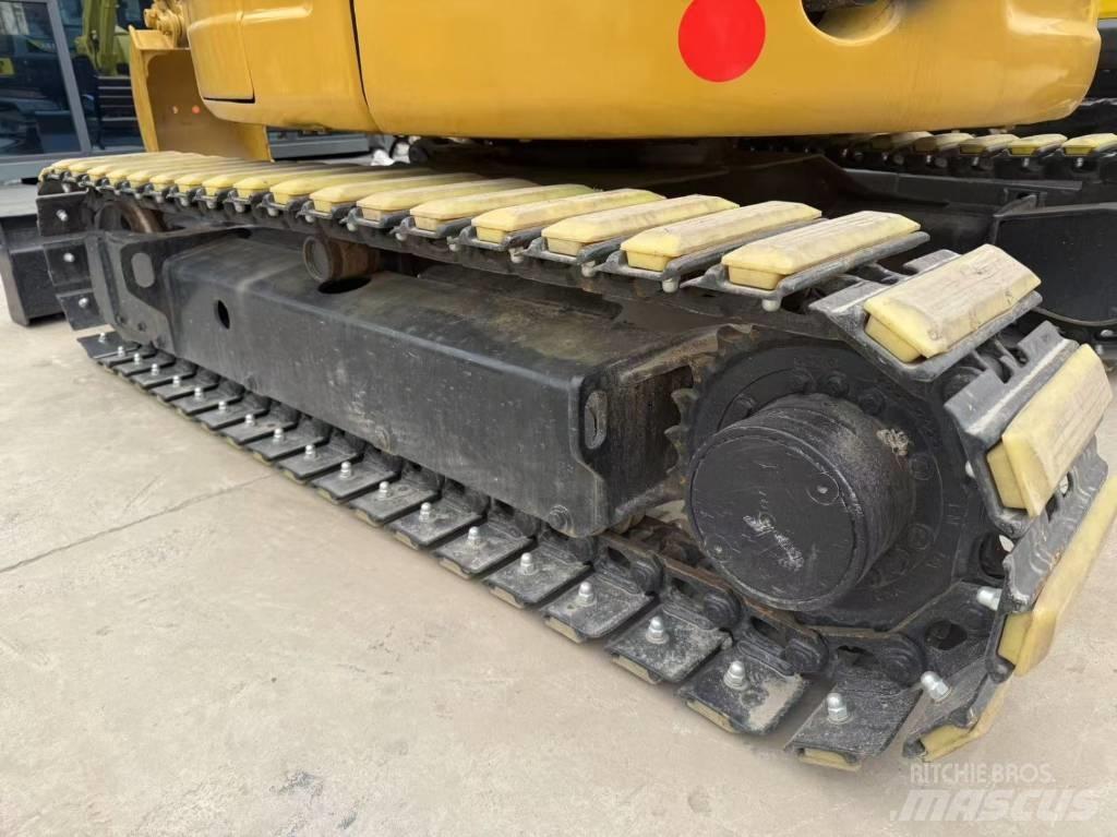 CAT 303.5 E Minibagger < 7t