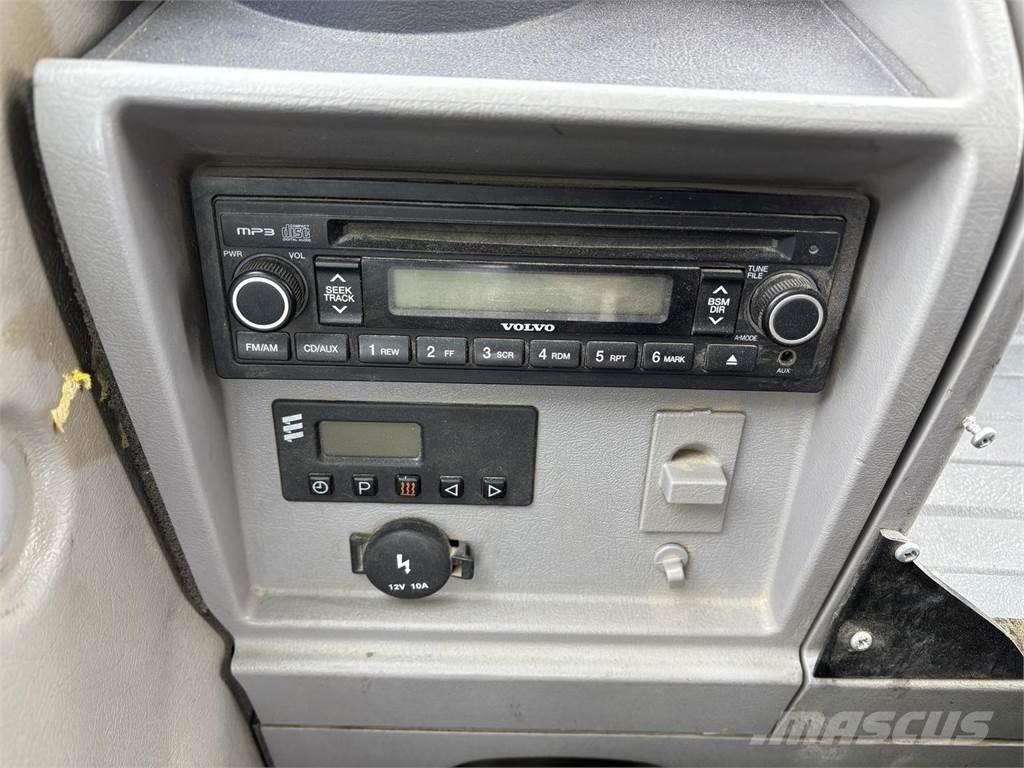 Volvo EC140CL Raupenbagger