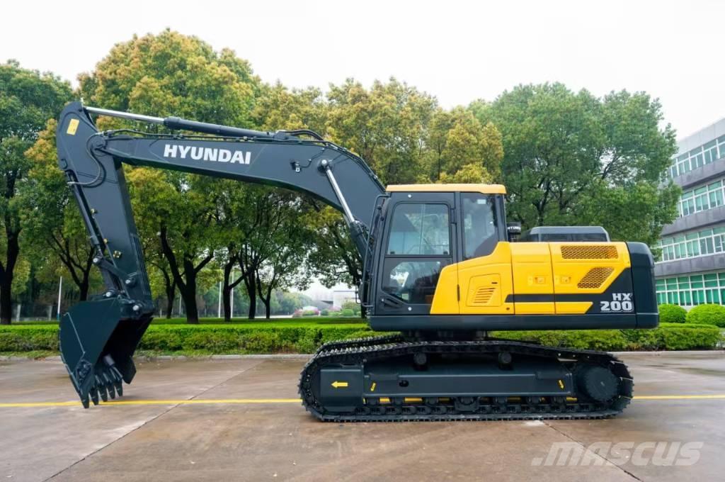 Hyundai HX 220 L Raupenbagger