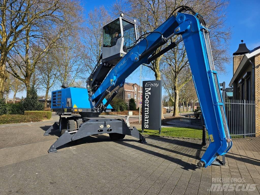 Fuchs MHL 320 Materialumschlag