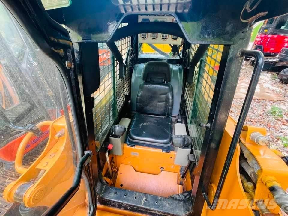 CASE 465 HD Kompaktlader