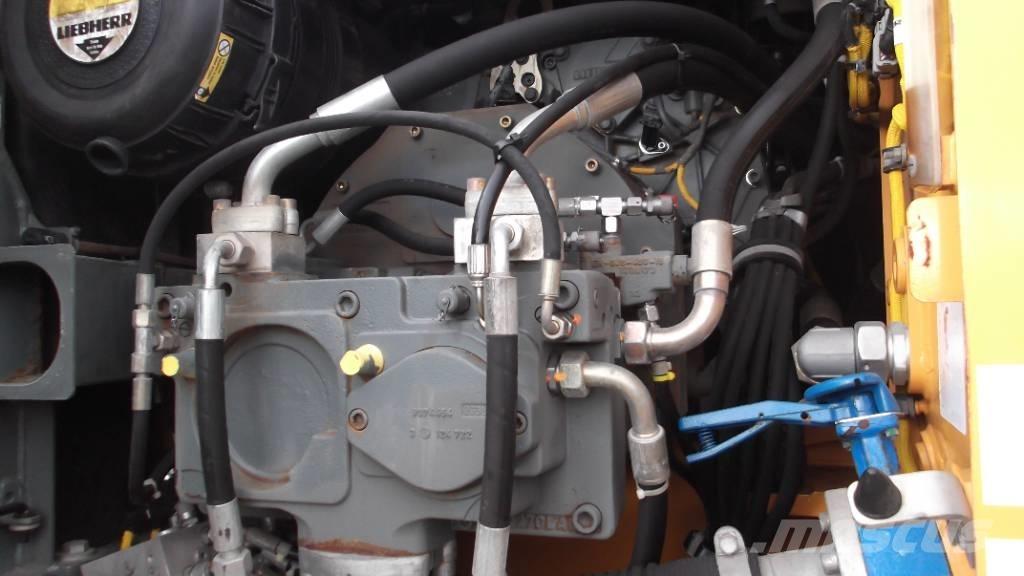Liebherr R 906 LC Raupenbagger