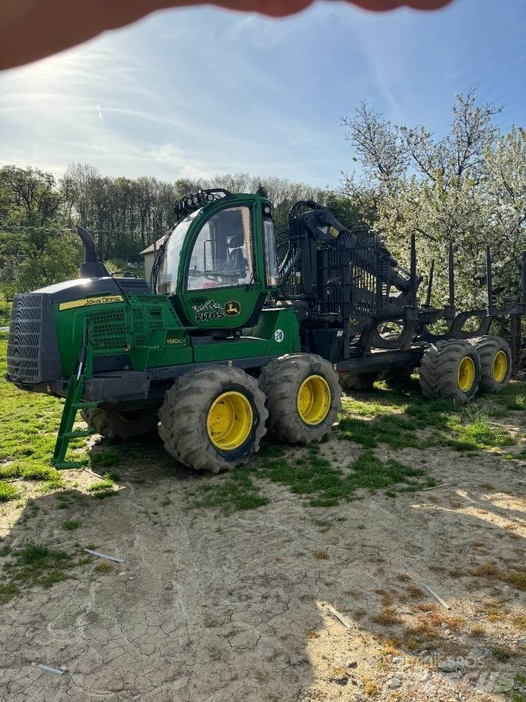 John Deere 1510G Forwarder