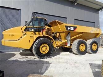 CAT 740 Dumper - Knickgelenk